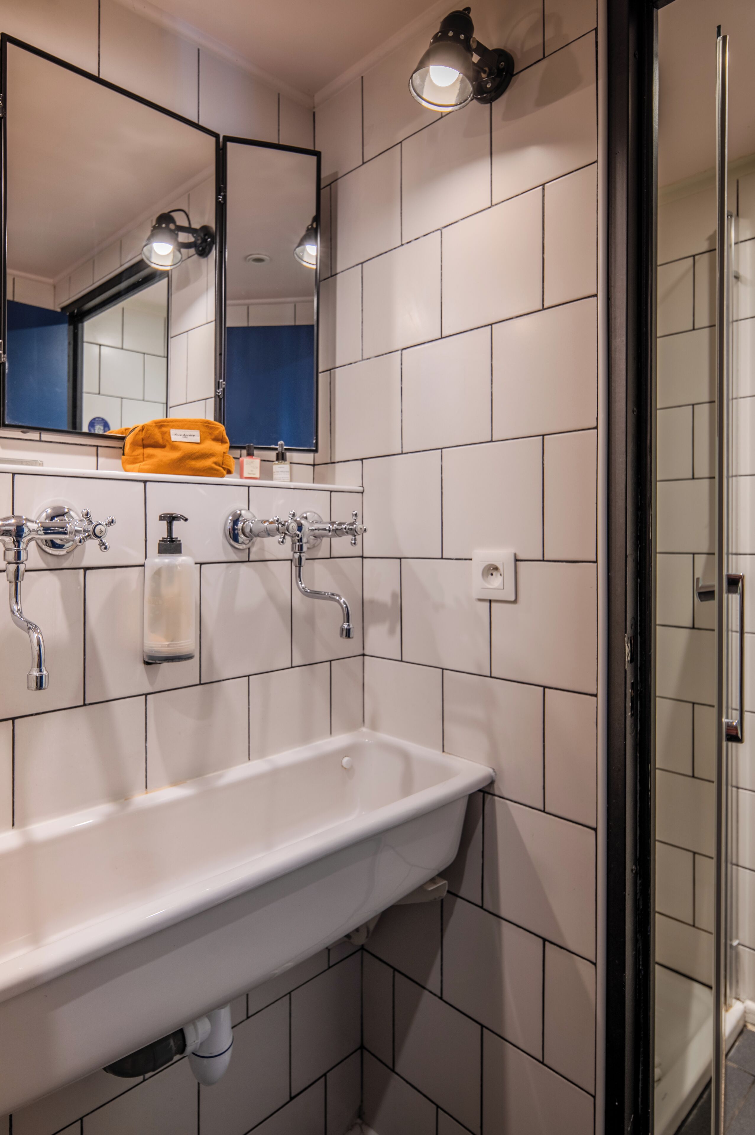 Foto - Eklo Hotels Lille
