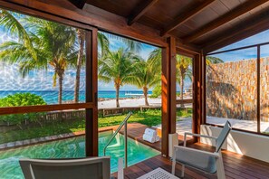 Studio Suite, 1 King Bed, Oceanfront | Premium bedding, in-room safe, desk, blackout curtains - The Westin Cozumel (Cozumel)