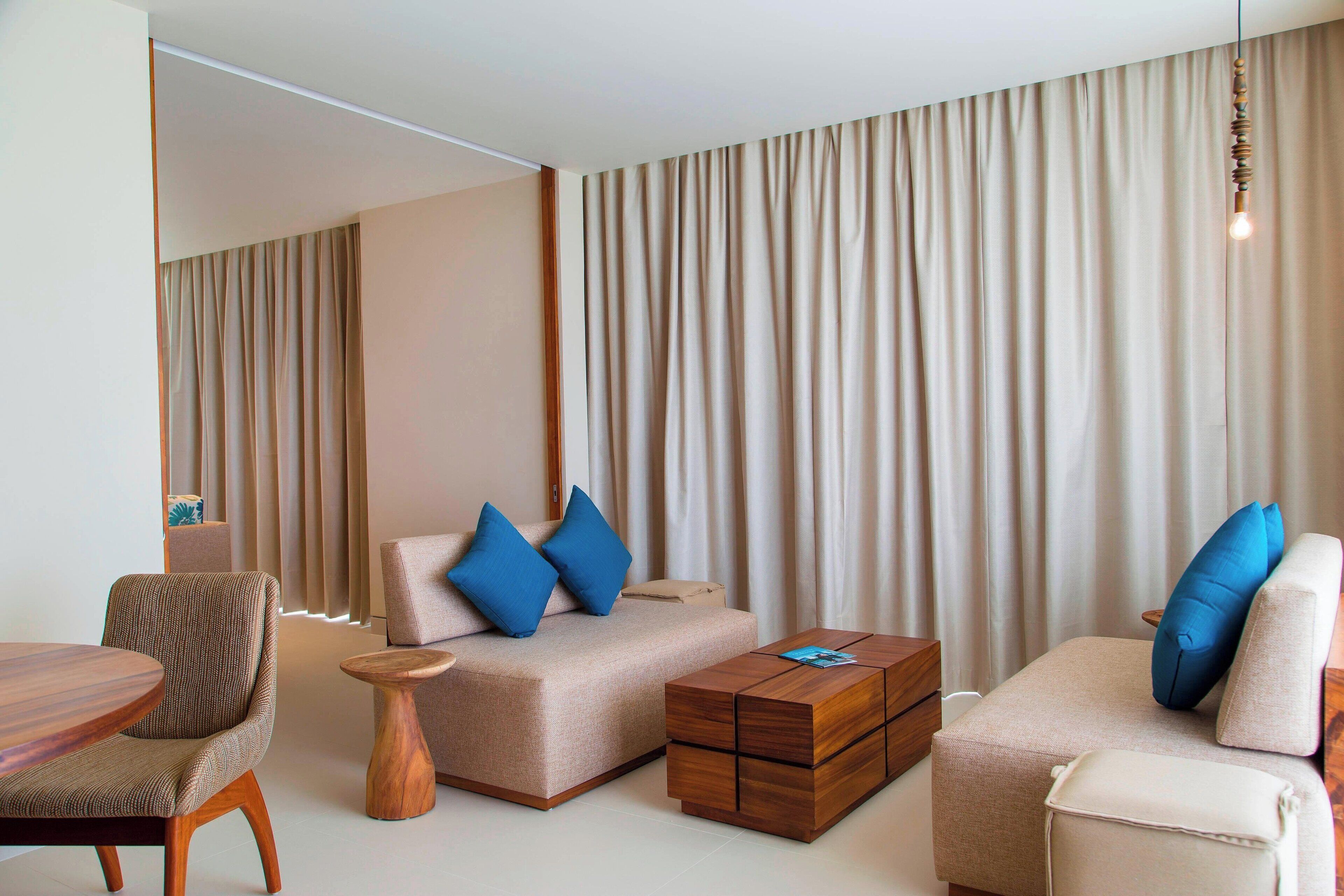 1 bedroom, premium bedding, in-room safe, desk