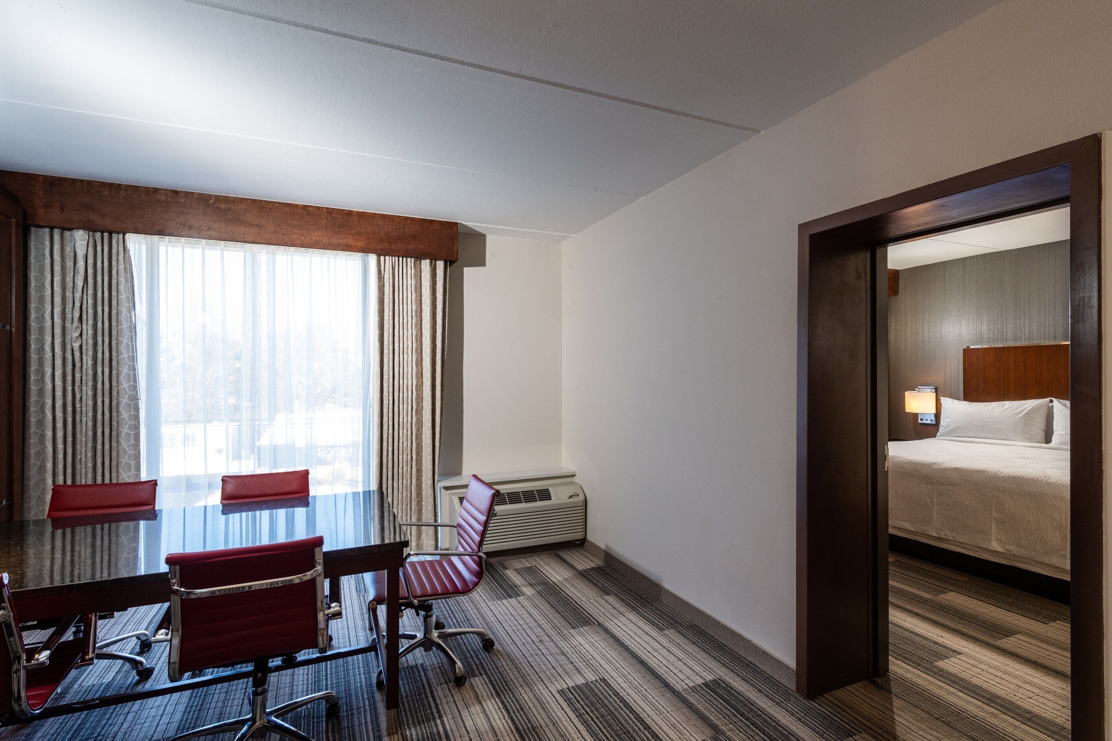 Photo - Four Points by Sheraton Atlanta Airport West