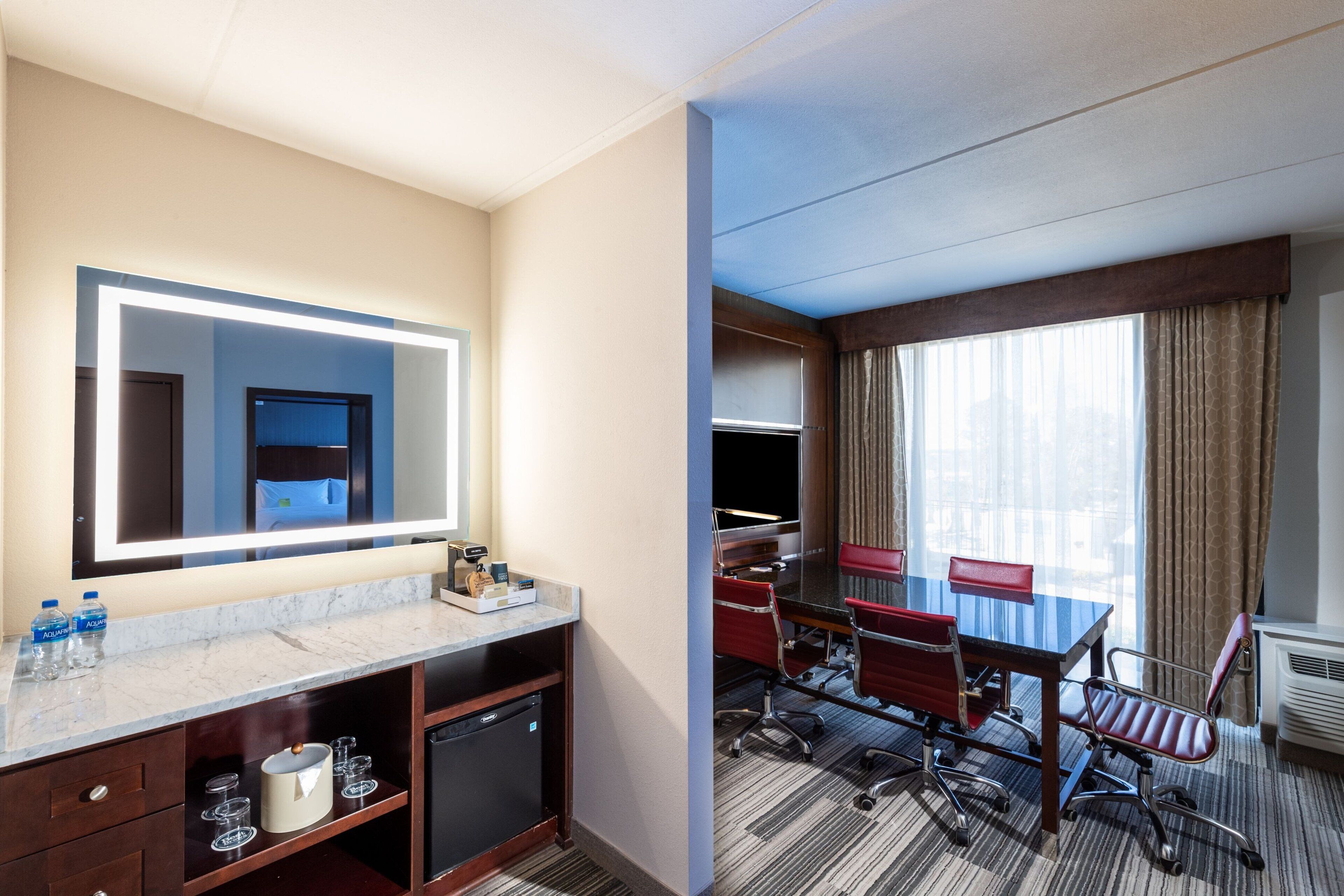 Photo - Four Points by Sheraton Atlanta Airport West