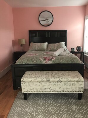 Apartment, 3 Bedrooms (Unit 1)