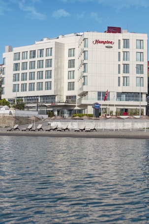 Vista desde la propiedad. Hampton by Hilton Canakkale Gallipoli