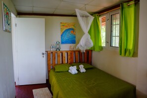 Double Room, Balcony, Ocean View | Rollaway beds, bed sheets