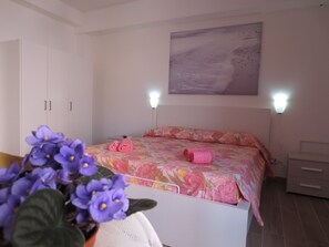 Standard Double Room, Private Bathroom - B&B Vergilia (Syracuse)