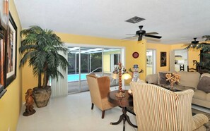 Interior - #1 SIESTA KEY Beach, Pool GlassHouse, CHECK our SPECIALS (Siesta Key)