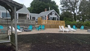 Terrace/patio - Romantic Orleans Waterfront Cottage! (Orleans)