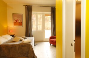 3 Schlafzimmer, Schreibtisch, Bügeleisen/Bügelbrett, kostenloses WLAN