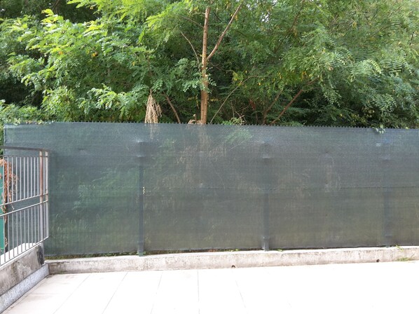 Property grounds - TWO-ROOM APARTMENT NEAR MILAN MALPENSA AIRPORT AND RHO FIERA (SAMARATE)