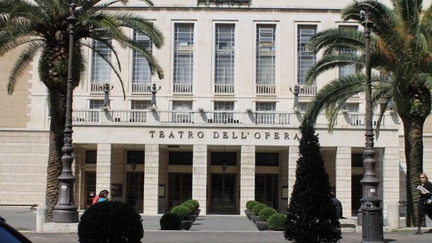 A building with a sign reading "TEATRO DELL'OPERA". - Quiet luxury apartment in the middle of Rome historical center. (Roma)
