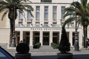 Exterior - Quiet luxury apartment in the middle of Rome historical center. (Roma)