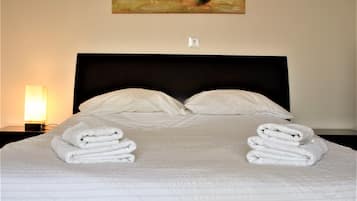 1 chambre, coffres-forts dans les chambres, fer et planche Ă repasser