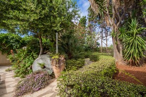 Property grounds - Villa Conchiglia by the sea (Valderice)