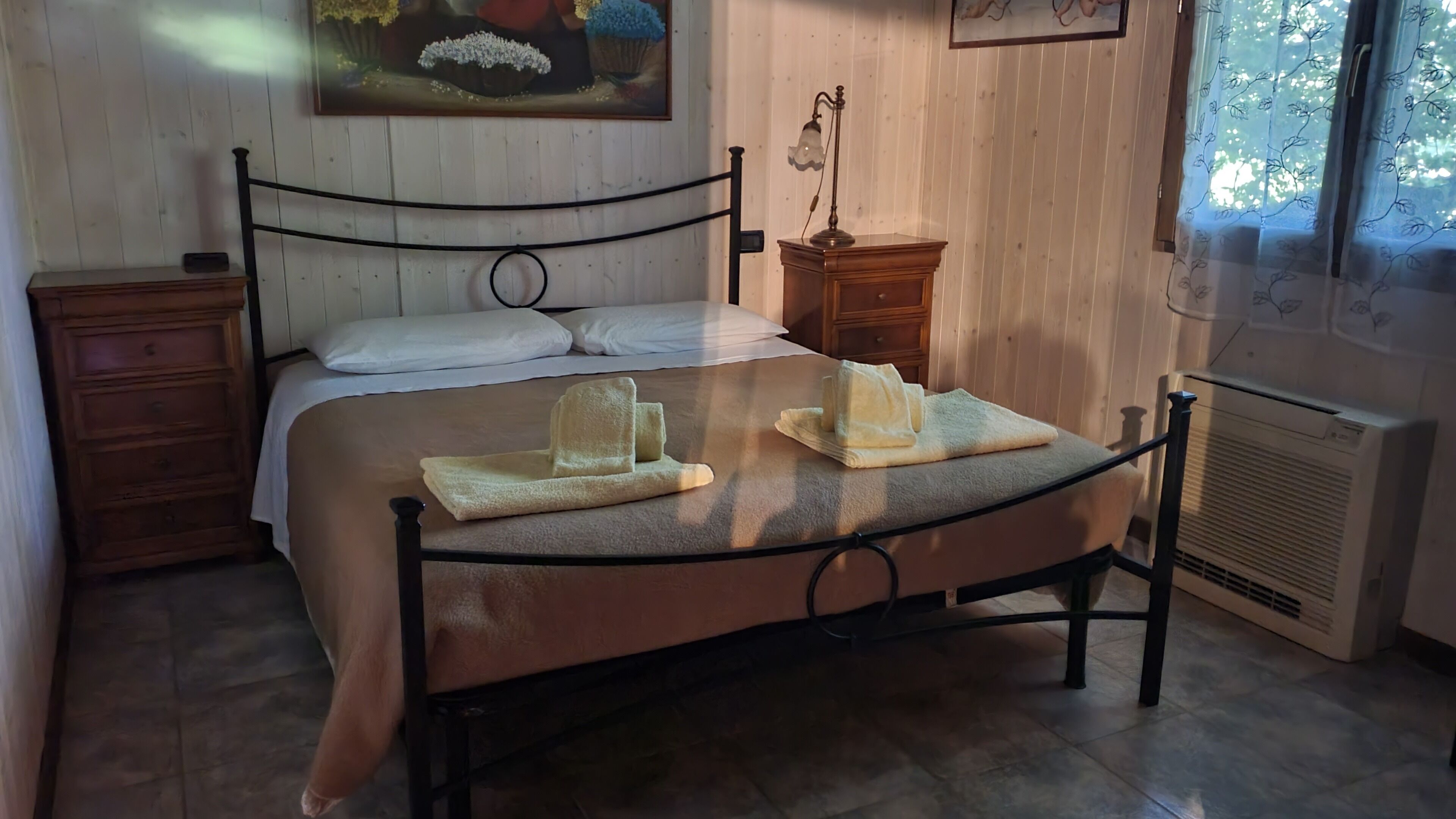 2 dormitorios, wifi gratis, ropa de cama