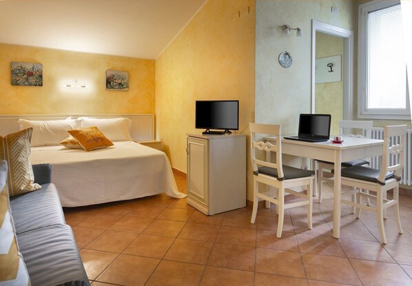 1 habitación, cuna de viaje y wifi 