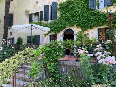 R. Ancient home with garden in a castle, near sea, between Trieste and Venice
