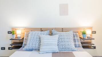 2 camere, una cassaforte in camera, una scrivania, ferro/asse da stiro