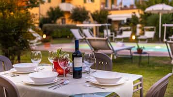 Ristorazione all'aperto