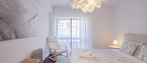 3 Schlafzimmer, Bügeleisen/Bügelbrett, WLAN, Bettwäsche