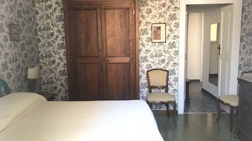 2 chambres, bureau, fer et planche Ă  repasser, Wi-Fi