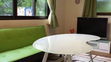 Private Vacation Home | Living area | Flat-screen TV