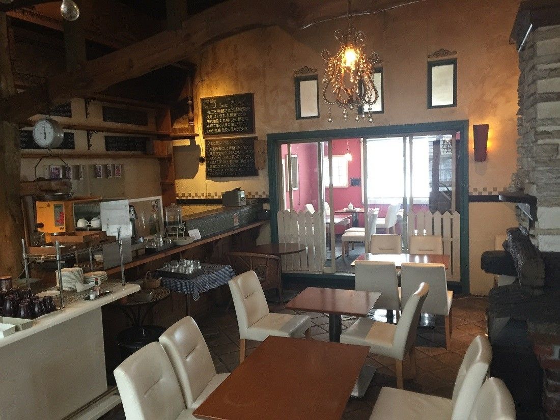 Se sirven desayunos, comidas y cenas 