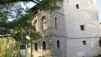 Esterni