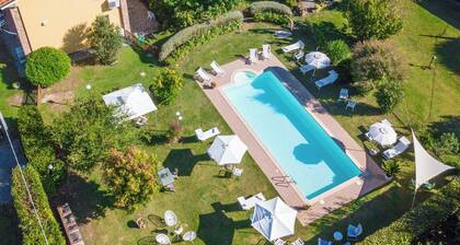 "violet" Wohnung mit Pool