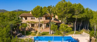 Villa with fantastic sea views. May 1600€/week