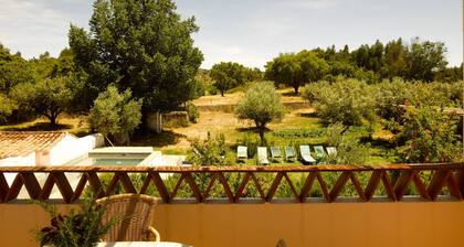 CASA TER T2, country house