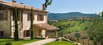 La Corte del Gusto The Apricot Tree Apartment with infinity pool