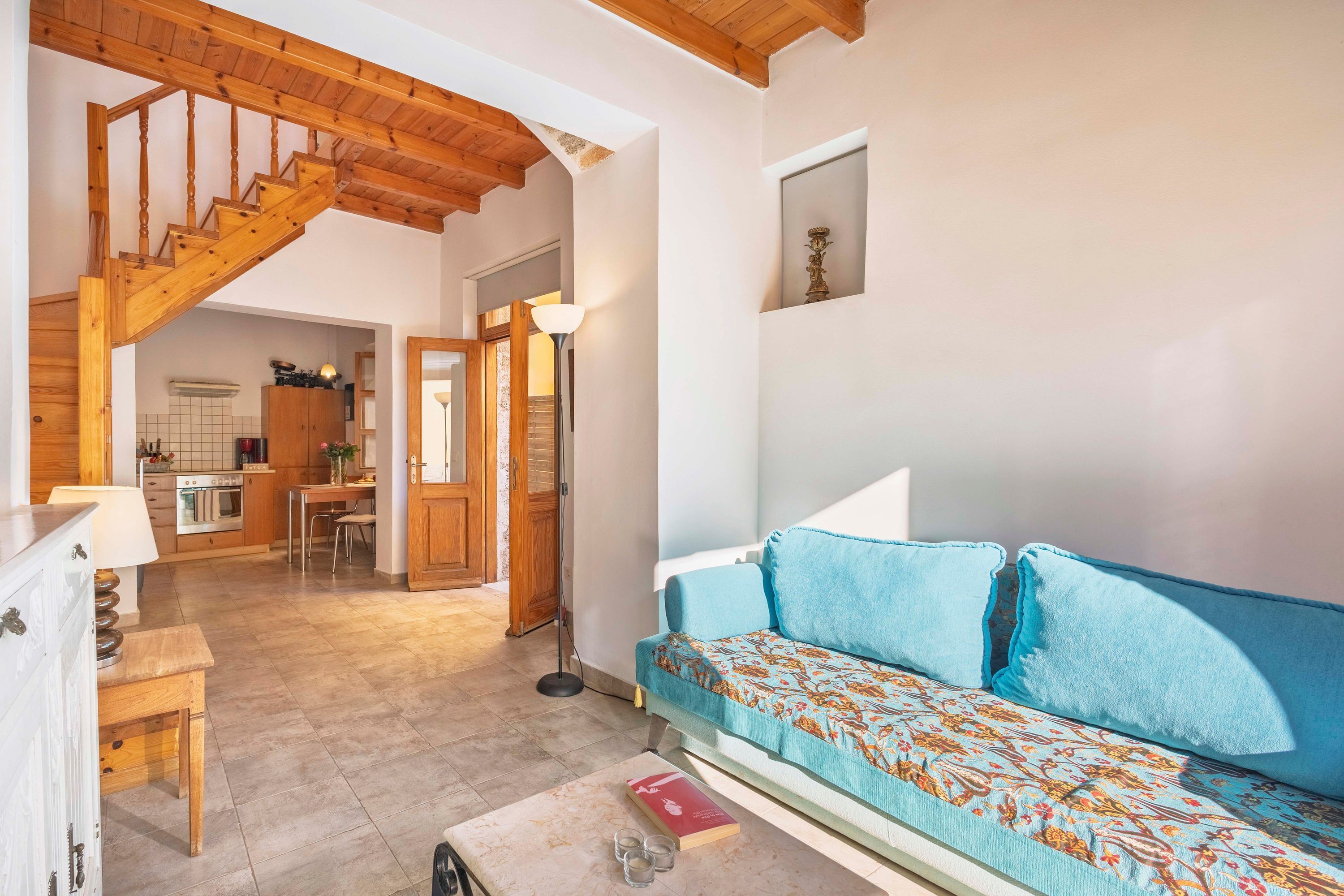 TV, fireplace, books, offices