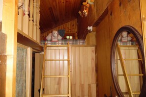 3 soverom, strykejern/-brett, wi-fi (inkludert) og sengetøy