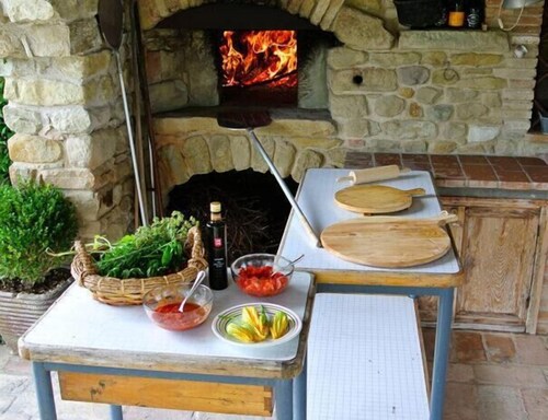 La Corte del Gusto - Huvila, jossa on uima-allas ja upeat näkymät