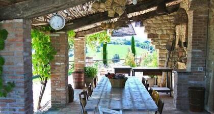 La Corte del Gusto - Villa Der Stall mit Infinity-Pool und einer atemberaubenden Aussicht