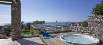 Villa Nautilus - Amazing Sea View & Kreetan aamiainen sisältyy