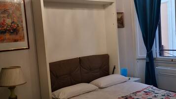 2 Schlafzimmer, Bügeleisen/Bügelbrett, Reisekinderbett, kostenloses WLAN