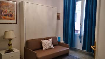 TV, books