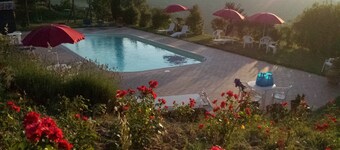 Country house in the Florentine countryside with pool and panoramic views