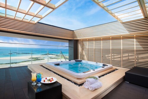 Utop Ubless Hotel Jeju Hamdeok