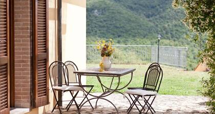 3-person apartment in Tuscan farmhouse