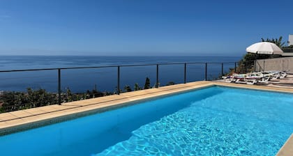 Beautiful mountain & sea view, on-site massage service, private pool, games room