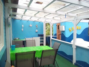 Outdoor dining - With nature on you & you (Lychen)