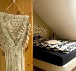 1 chambre, fer et planche à repasser, Wi-Fi gratuit, draps fournis