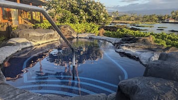 Udendørs pool, opvarmet pool