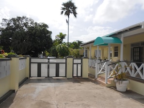 Enceinte de lâhĂ©bergement