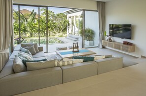 Interior - Villa Desi "nice & easy" (Tambon Choeng Thale)