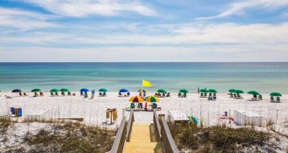 PRIVATE BEACH~2 Kings +Bunks~Fun Family Resort~2 Pools~ Beach Chairs~Wow Reviews