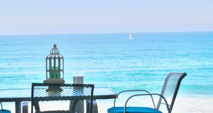 Popular Carlsbad Beach House, Walk to Restaurants