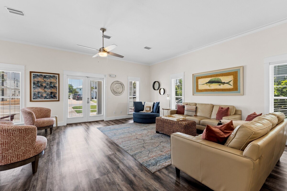 Photo 11 of Luxury Home w/ Pool, Game Room, & Golf Cart – Steps to Beach!